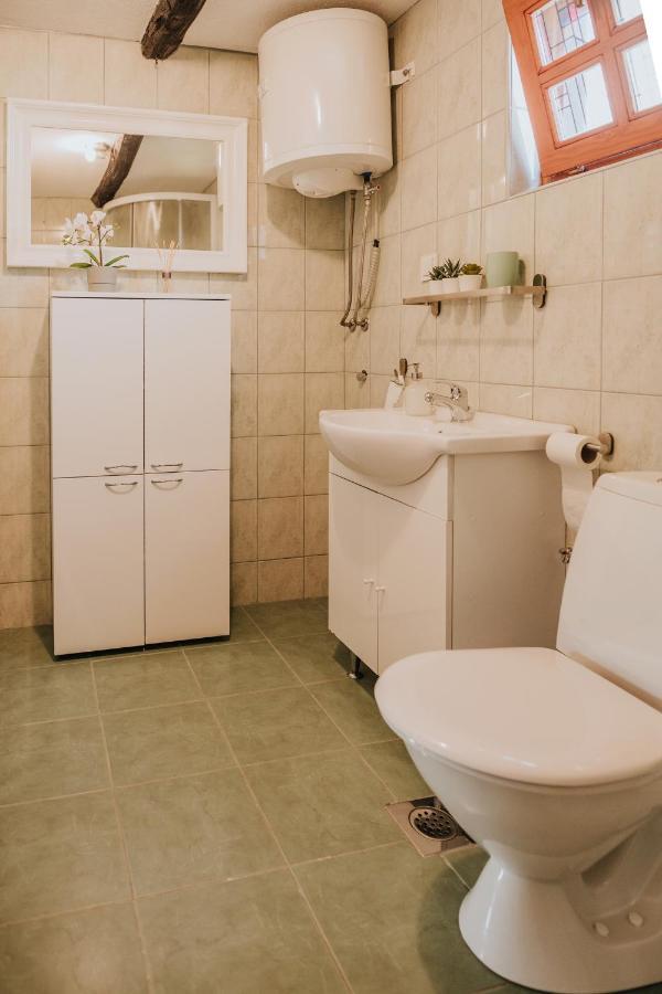 Villa Kuca Za Odmor Lang à Karlovac Extérieur photo